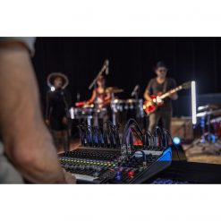 Zoom livetrak l20 mixer multitrack recorder