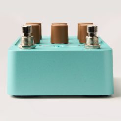 Universal audio del-verb ambience pedal