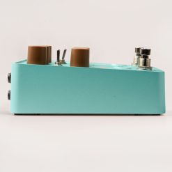 Universal audio del-verb ambience pedal
