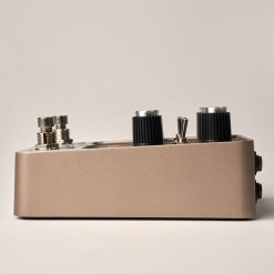 Universal audio uafx golden reverb effects pedal