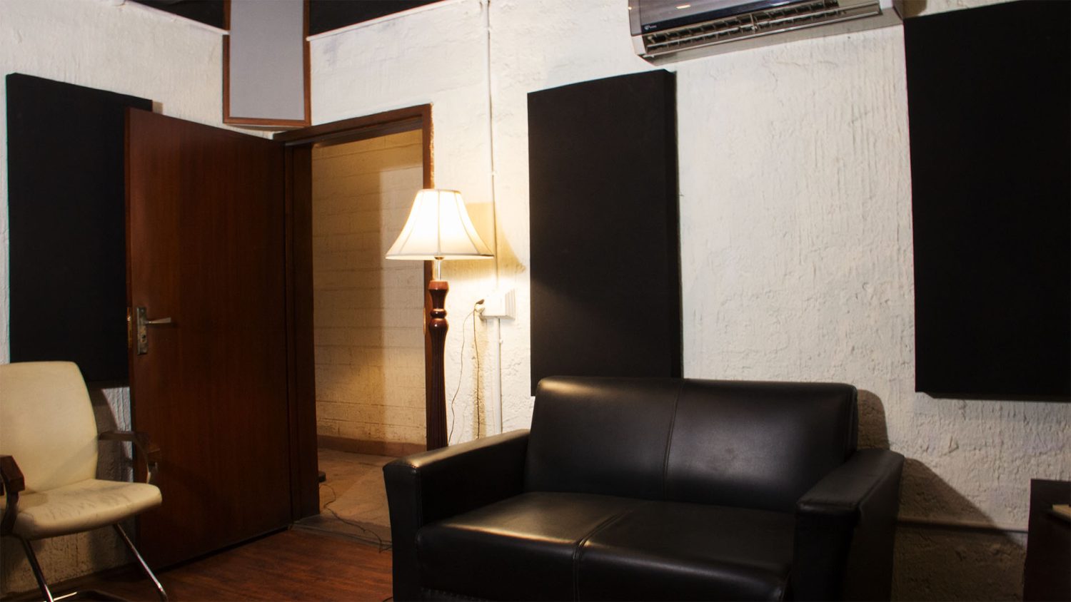 Ion studios karachi recording jamming studio