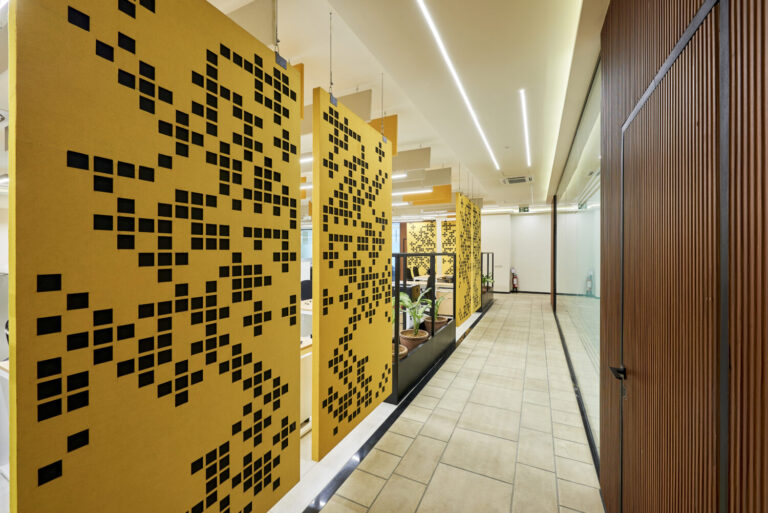 Ion acoustics - soorty textiles