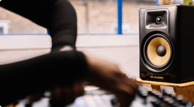 M audio forty sixty pakistan