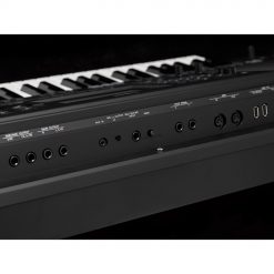 Yamaha psr-sx900 61-key arranger keyboard