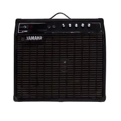 USED - Yamaha J-25 30 Watt Guitar Amplifier