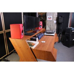 Studio desk audio workstation